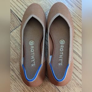 Rothys Fawn Flats